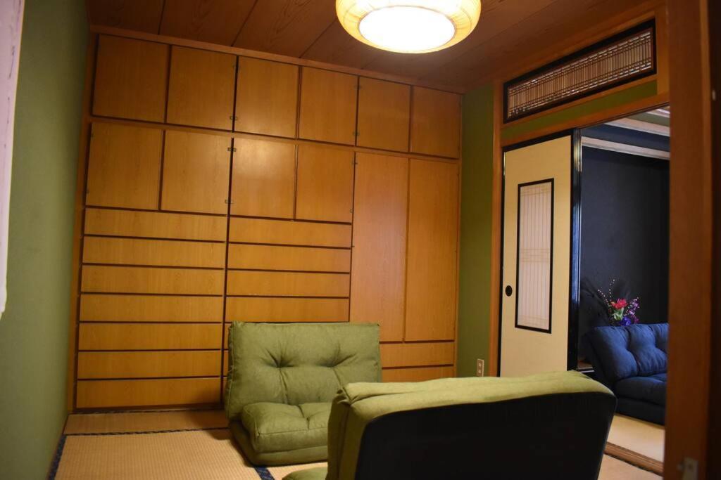 تاكاياما Cheaper For 6Th & 7Th Guest 市街地中心部 一棟貸しの宿 Guest House Don'S Home المظهر الخارجي الصورة